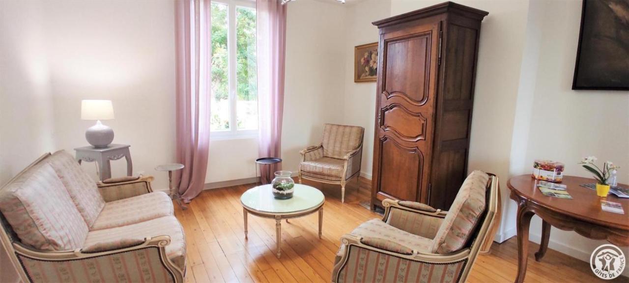 Au Fil De L'Eau Bed & Breakfast Milly-sur-Thérain Exterior foto
